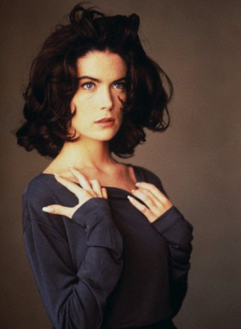 ca. 1990 --- Lara Flynn Boyle --- Image by © Isabel Snyder/Corbis